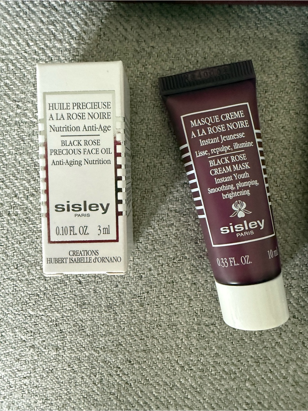 Sisley Woven Plum Cosmetic Clutch with Skincare samples - Picture 2 of 7